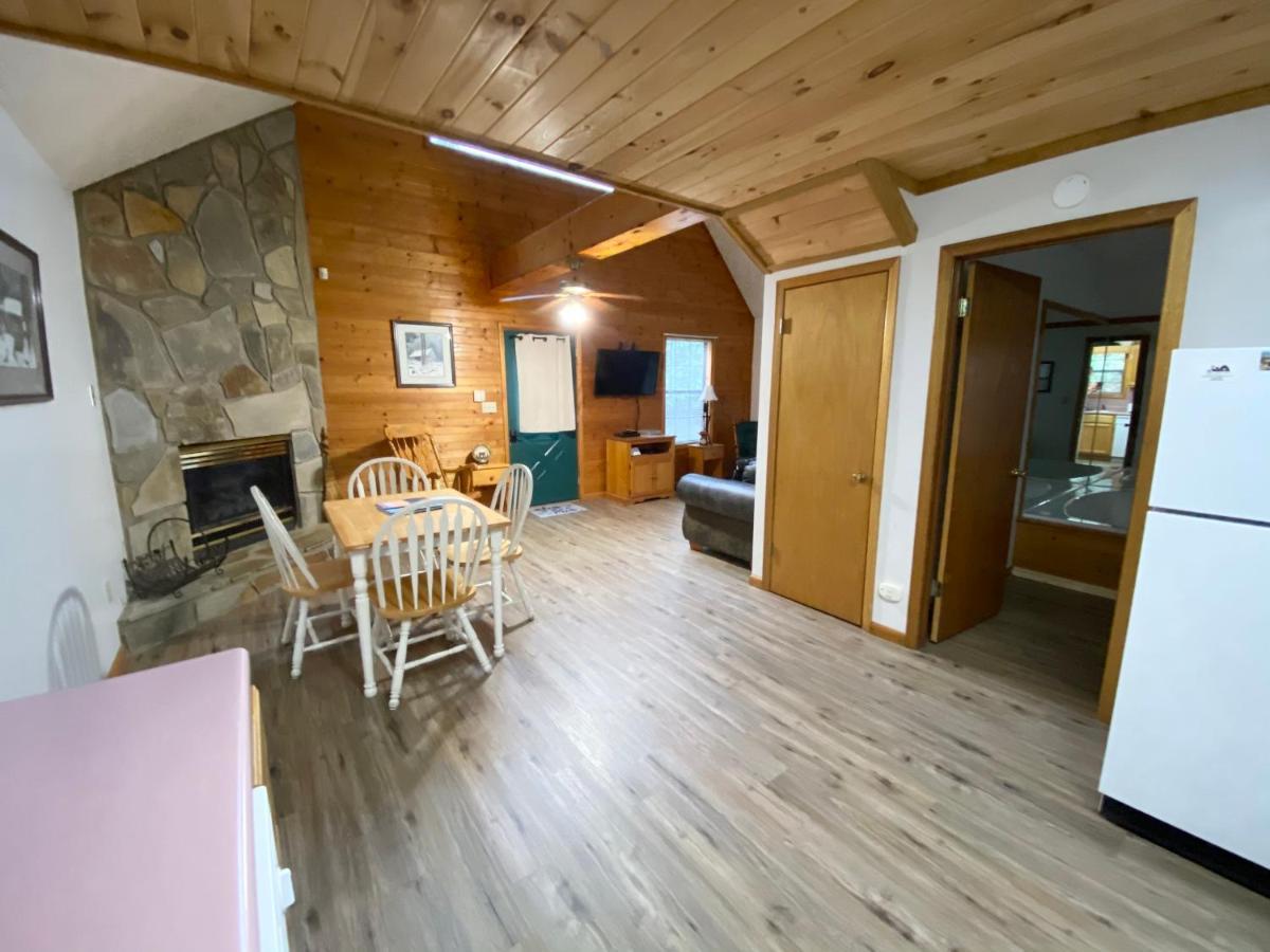 Secluded Romance Villa Gatlinburg Bagian luar foto